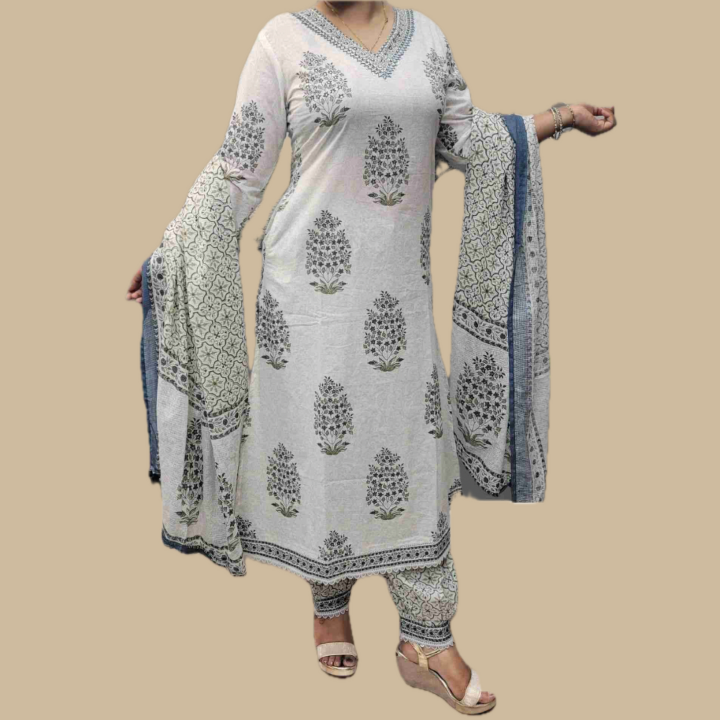 Cotton Minimalist 3-Piece Suit in White and Teal