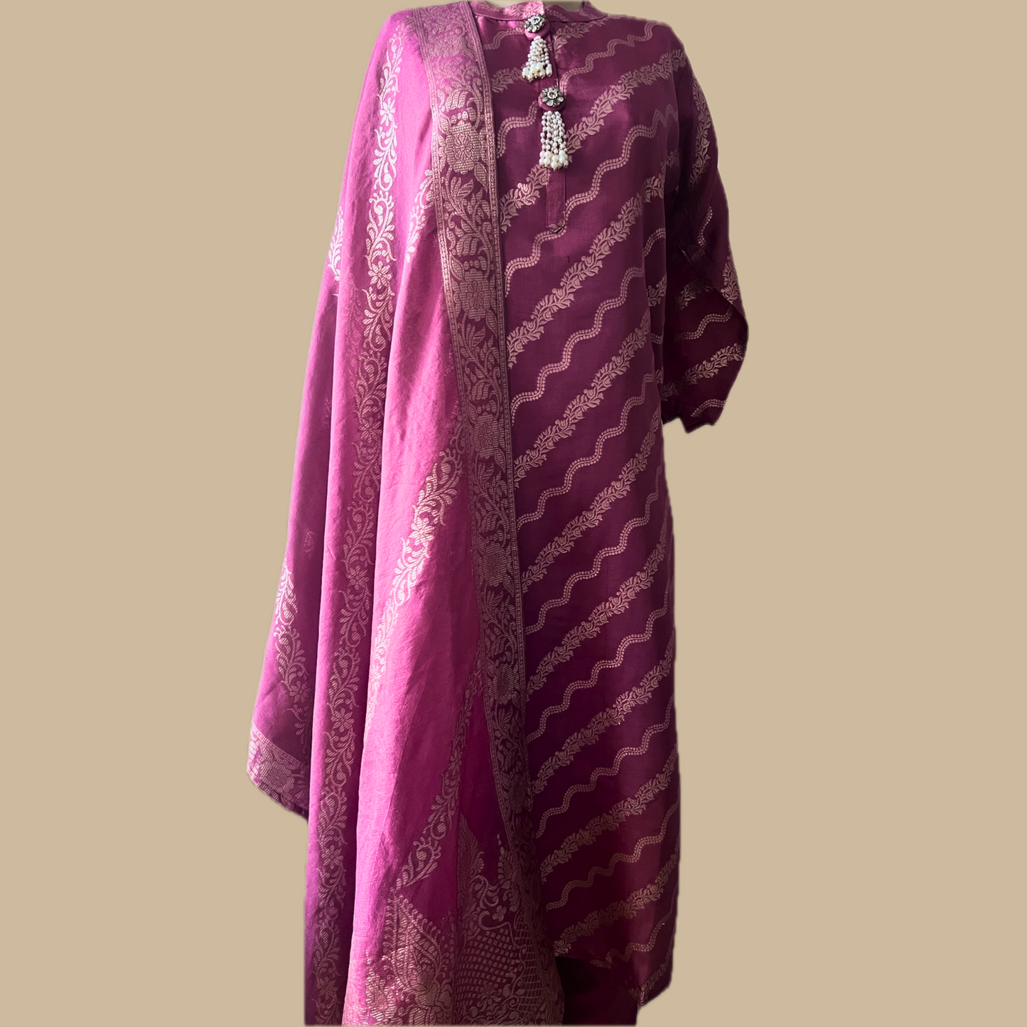 Cotton Silk Blend 3-Piece Suit in Pink with Gold Tone Weave