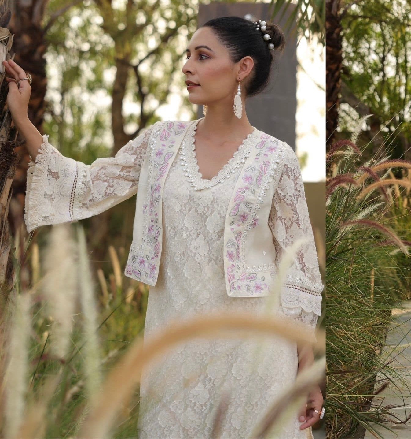 Off-White 3-Piece Indian Fusion Wear with Net & Lace Kurta, Embroidered Pants, and Hand-Worked Jacket