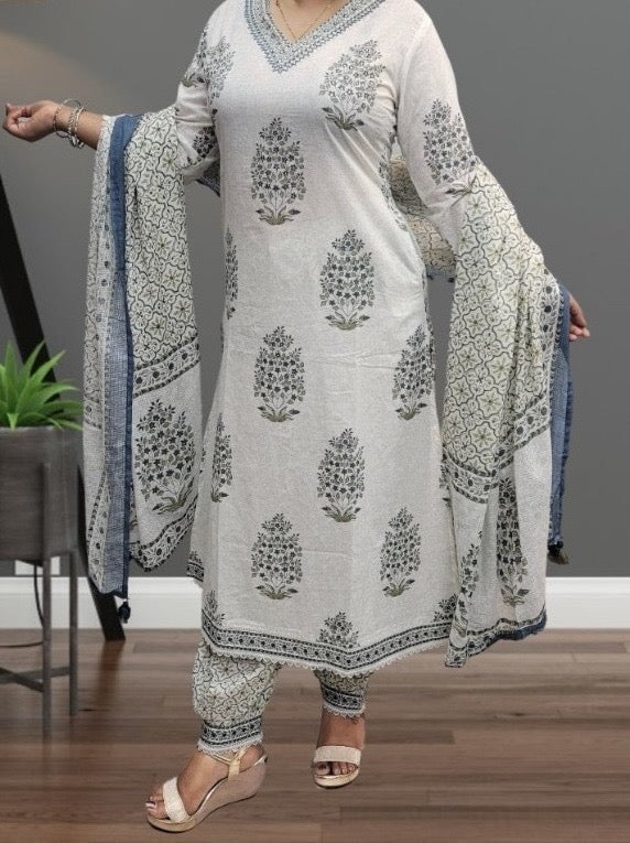 Cotton Minimalist 3-Piece Suit in White and Teal