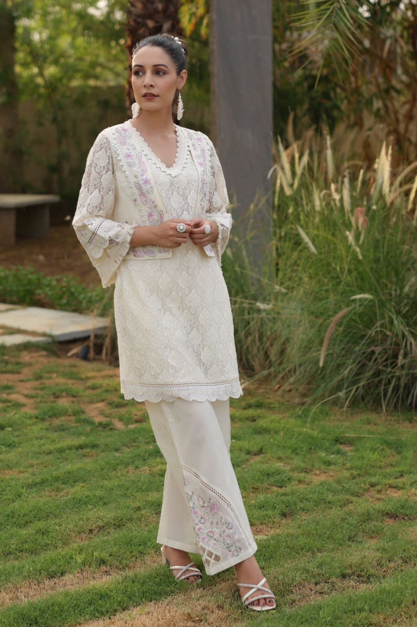 Off-White 3-Piece Indian Fusion Wear with Net & Lace Kurta, Embroidered Pants, and Hand-Worked Jacket