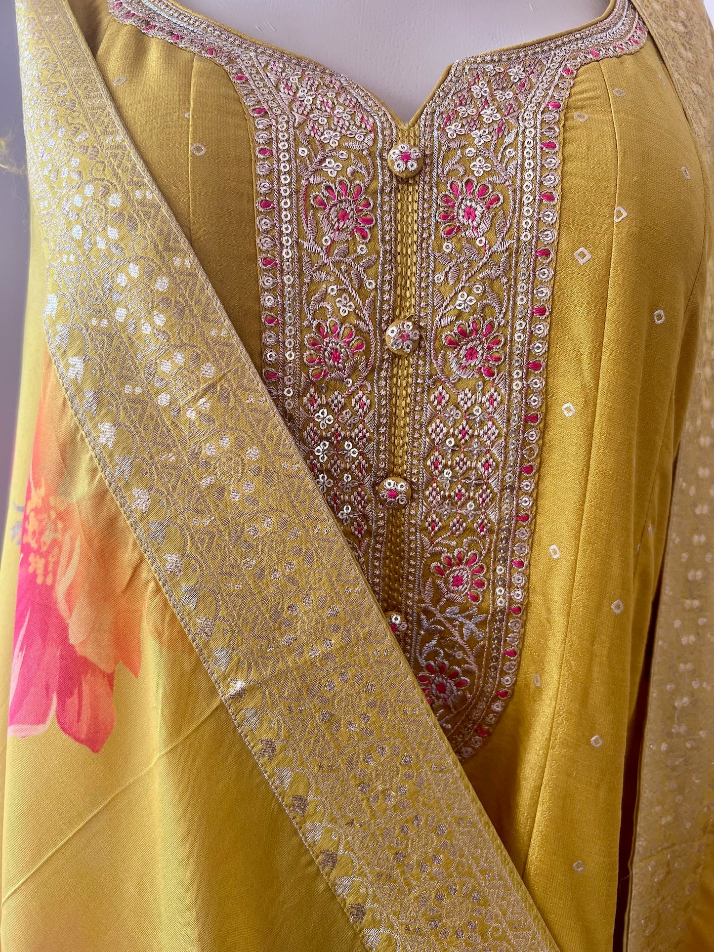 Full-Flare Crepe Silk Anarkali Gown with Gold Weave Motifs & Floral Printed Dupatta. 2 piece set dupatta and ankle length anarkali