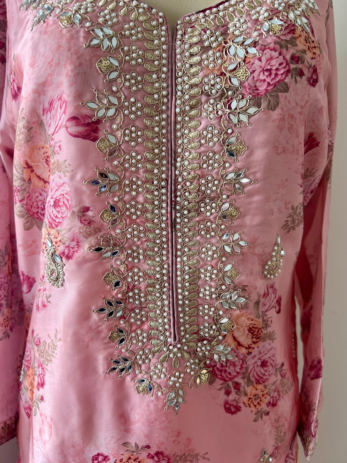 Peach German Silk 3-Piece Suit with Floral Pattern and Exquisite Bead Work – Elegant Festive Wear